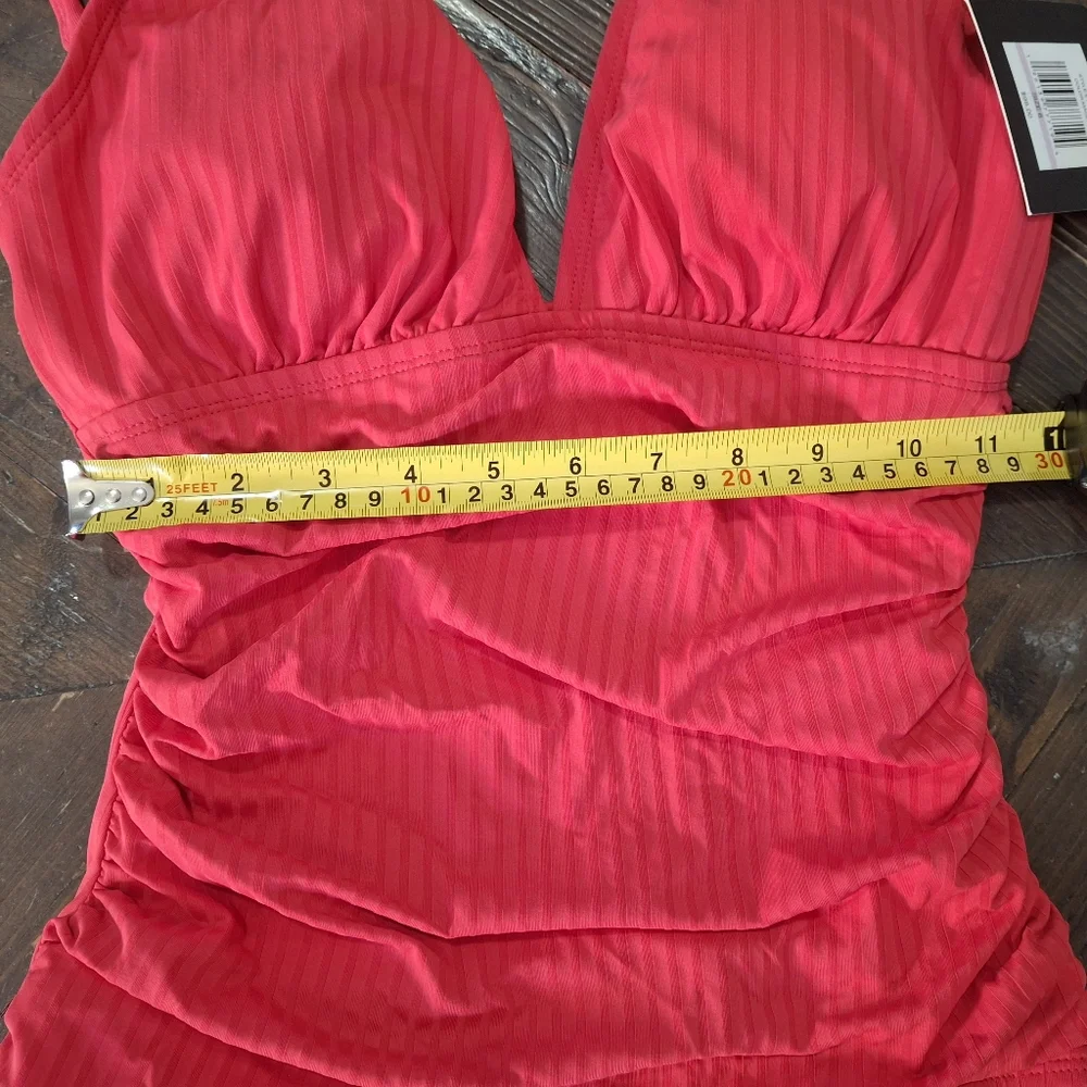 Ellen Tracy Vibrant Magenta Swimsuit Size 6.